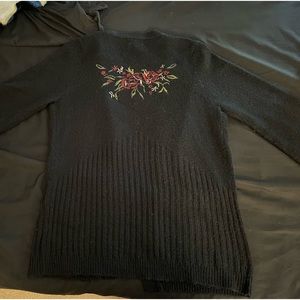 Junior’s Mudd cardigan with embroidered back in size xl